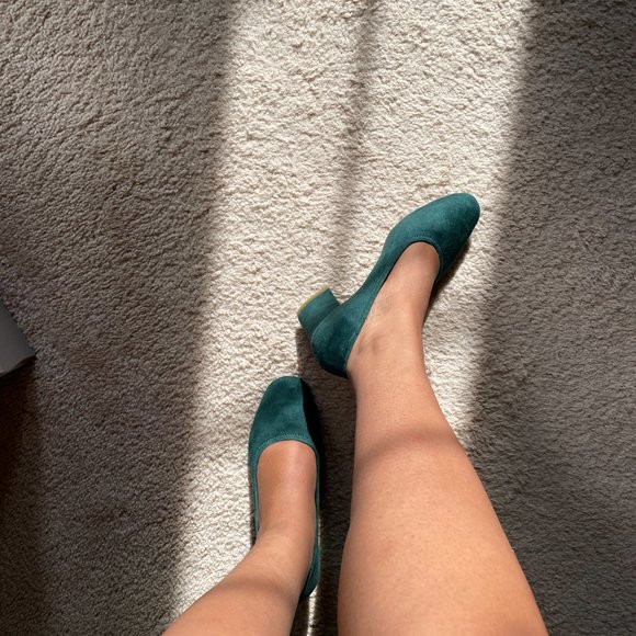 Oak + Fort Heels - Picture 2 of 16